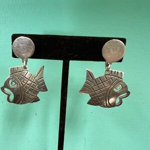 Vintage Sterling Silver Figural Fish Post Dangle Earrings.